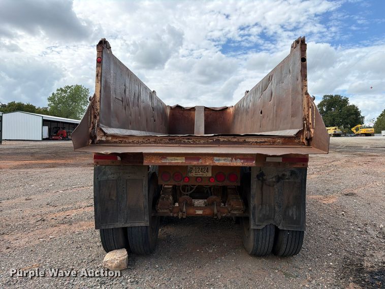 image for item EW7541 1990 Hibilt 24-24-HI-DP end dump trailer