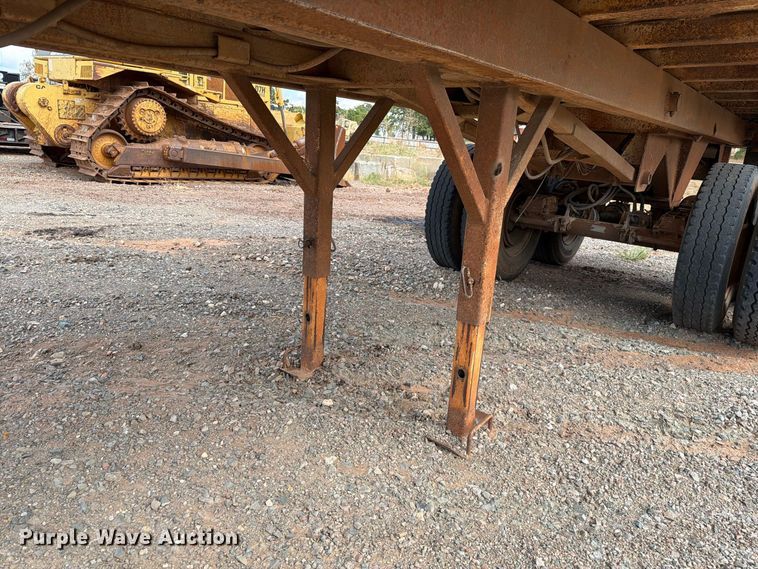image for item EW7541 1990 Hibilt 24-24-HI-DP end dump trailer
