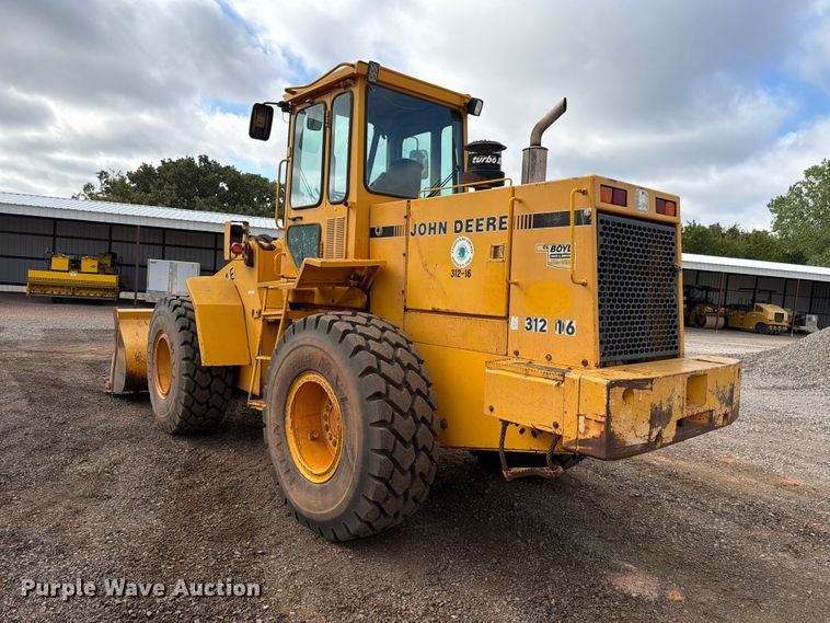 image for item EW7542 1990 John Deere 624E wheel loader