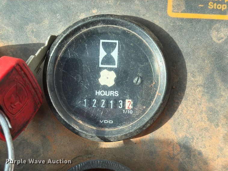 image for item EW7542 1990 John Deere 624E wheel loader