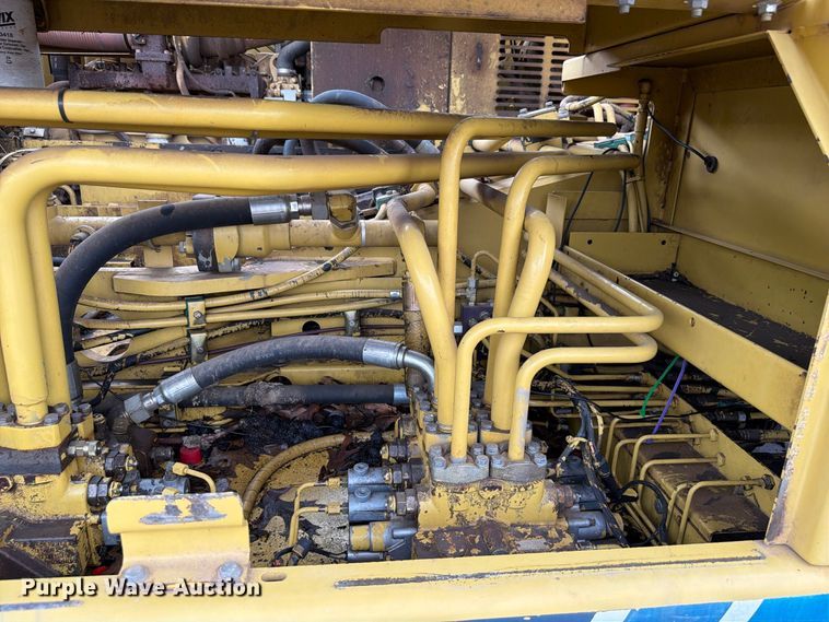 image for item EW7543 1999 Gradall XL4100 wheeled excavator