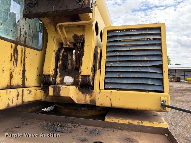image for item EW7543 1999 Gradall XL4100 wheeled excavator