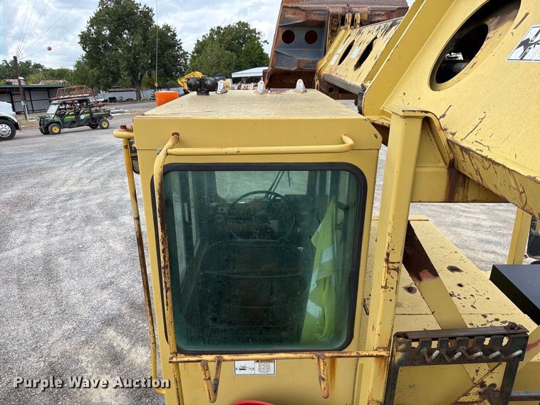 image for item EW7543 1999 Gradall XL4100 wheeled excavator