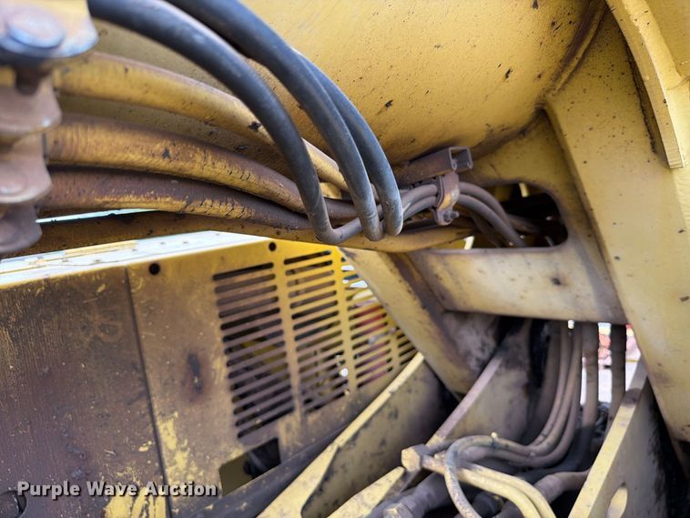 image for item EW7543 1999 Gradall XL4100 wheeled excavator