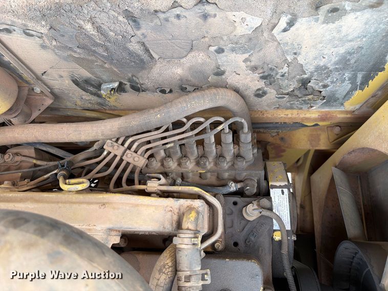 image for item EW7543 1999 Gradall XL4100 wheeled excavator