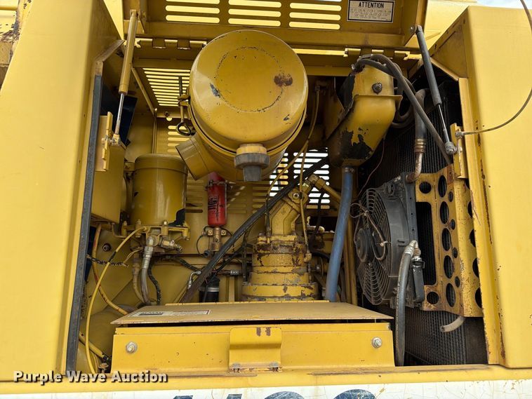 image for item EW7543 1999 Gradall XL4100 wheeled excavator