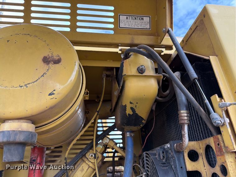 image for item EW7543 1999 Gradall XL4100 wheeled excavator