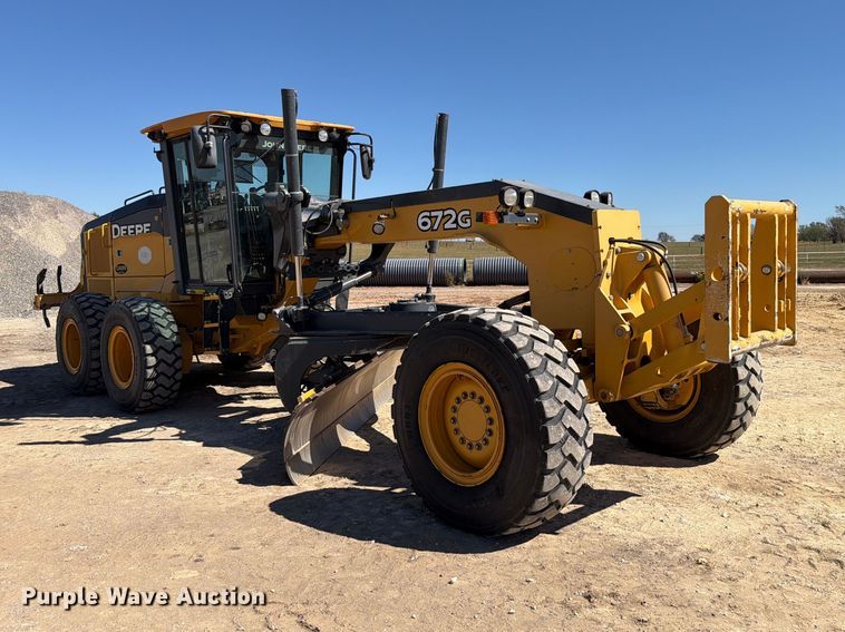 image for item EW7549 2016 John Deere 672G motor grader
