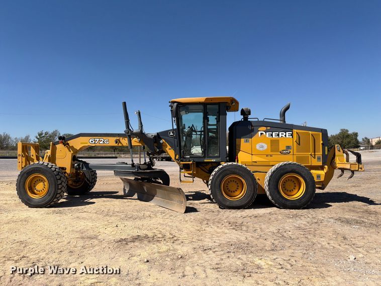 image for item EW7549 2016 John Deere 672G motor grader