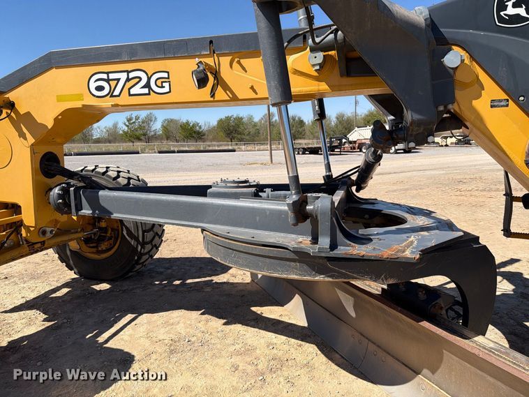image for item EW7549 2016 John Deere 672G motor grader