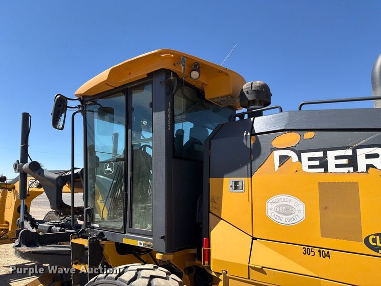 image for item EW7549 2016 John Deere 672G motor grader