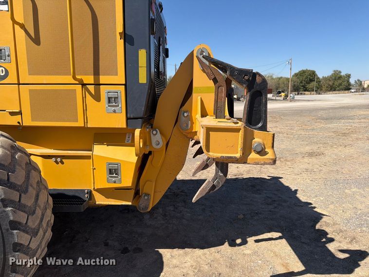 image for item EW7549 2016 John Deere 672G motor grader