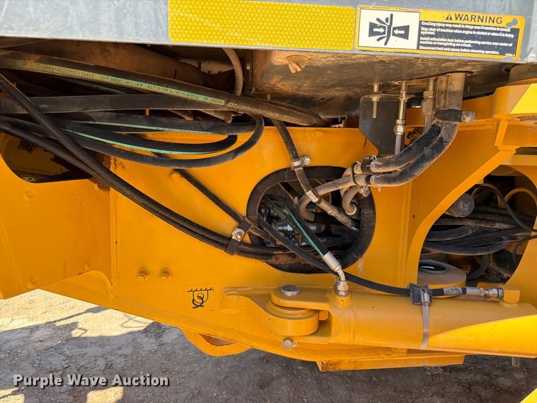 image for item EW7549 2016 John Deere 672G motor grader