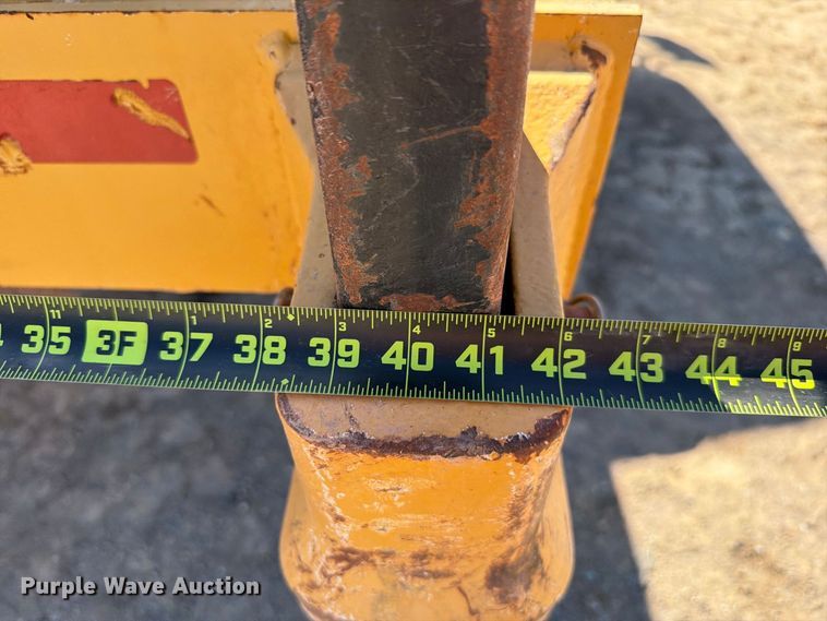 image for item EW7549 2016 John Deere 672G motor grader