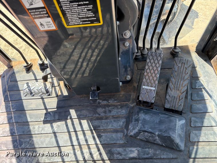 image for item EW7549 2016 John Deere 672G motor grader