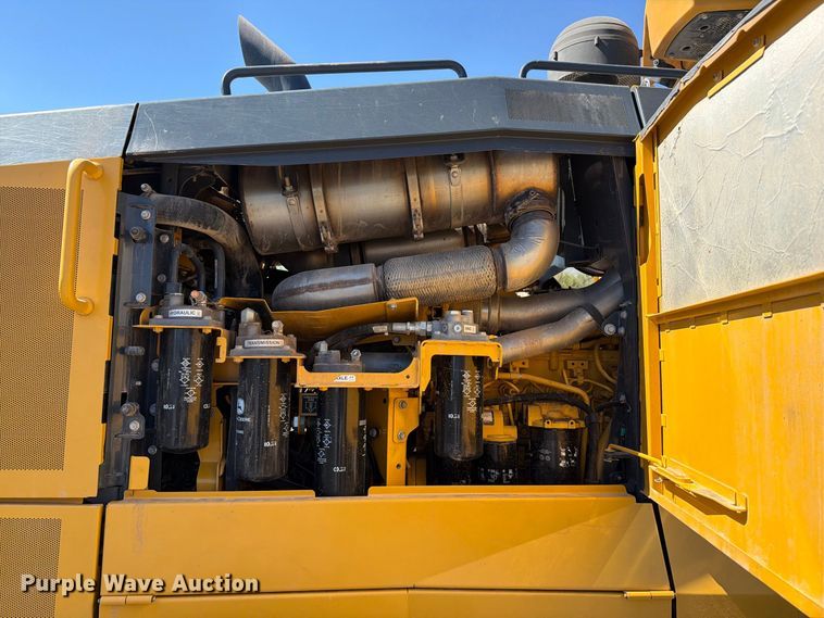 image for item EW7549 2016 John Deere 672G motor grader