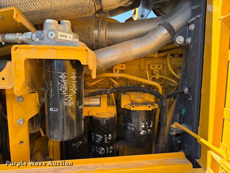 image for item EW7549 2016 John Deere 672G motor grader