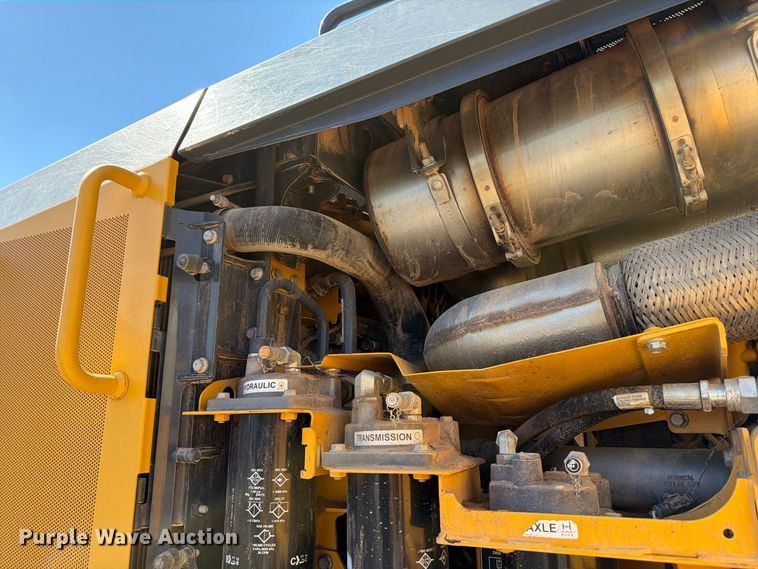 image for item EW7549 2016 John Deere 672G motor grader