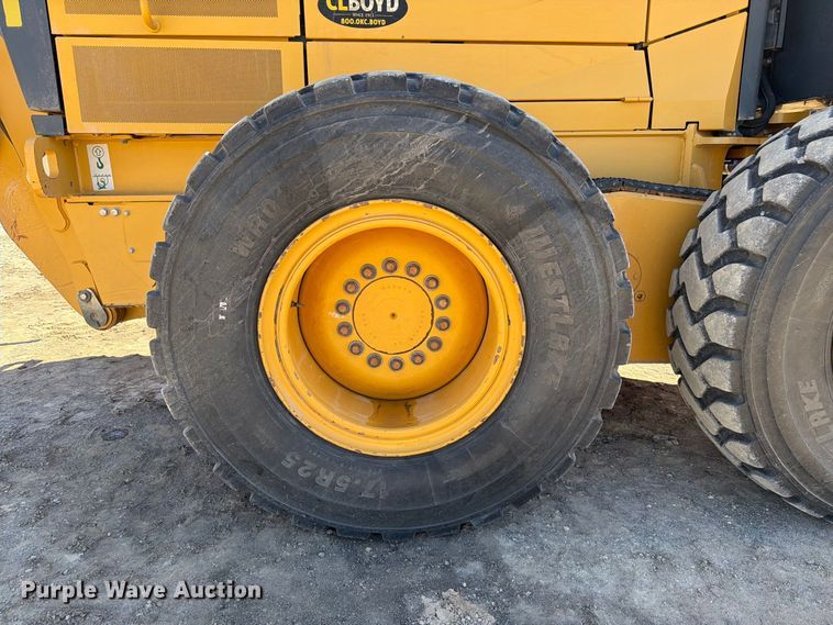 image for item EW7549 2016 John Deere 672G motor grader