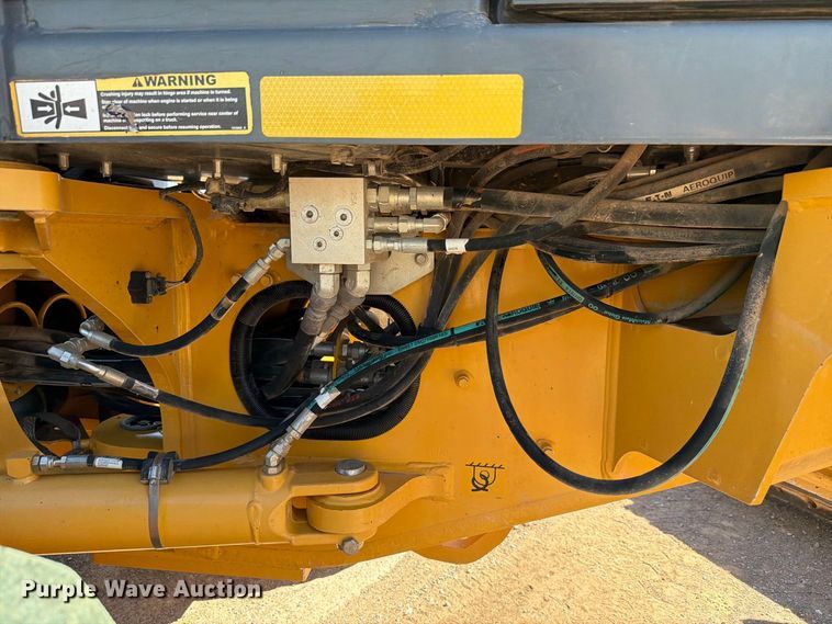 image for item EW7550 2017 John Deere 672G motor grader
