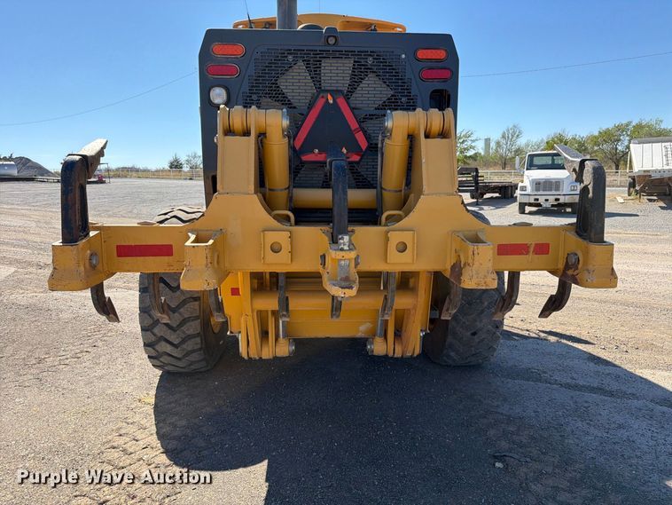 image for item EW7550 2017 John Deere 672G motor grader