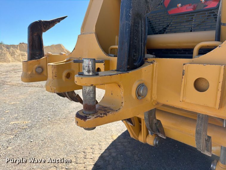 image for item EW7550 2017 John Deere 672G motor grader
