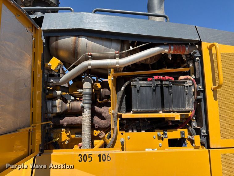 image for item EW7550 2017 John Deere 672G motor grader