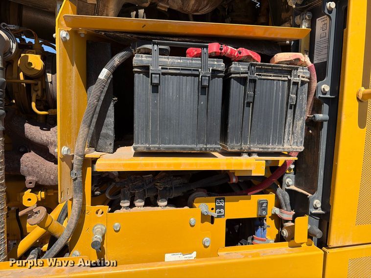 image for item EW7550 2017 John Deere 672G motor grader