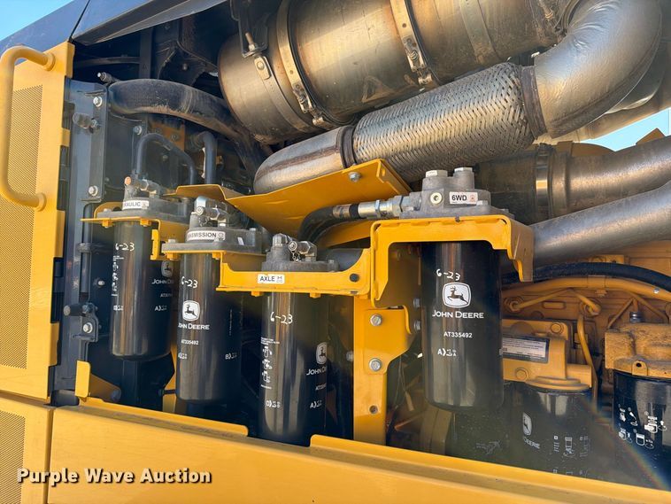 image for item EW7550 2017 John Deere 672G motor grader