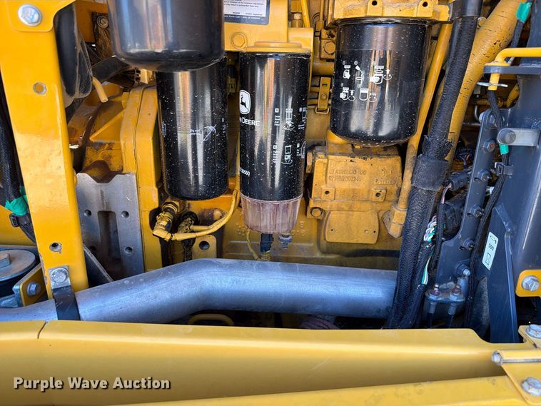 image for item EW7550 2017 John Deere 672G motor grader
