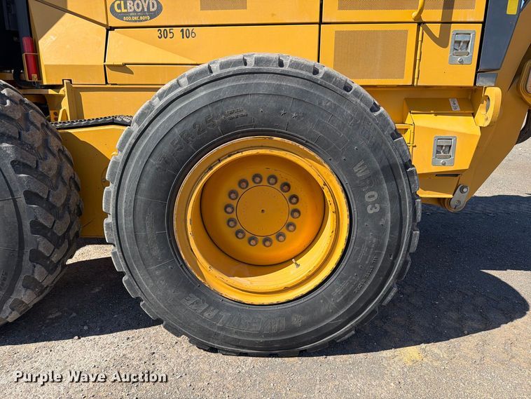 image for item EW7550 2017 John Deere 672G motor grader