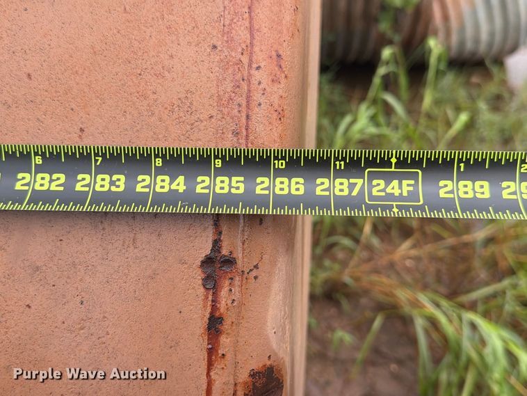 image for item EW7573 (4) tanks