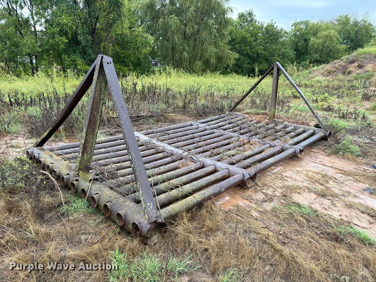 image for item EW7574 Cattle guard