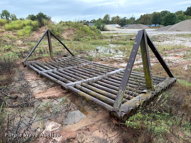 image for item EW7574 Cattle guard