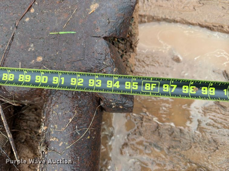 image for item EW7574 Cattle guard