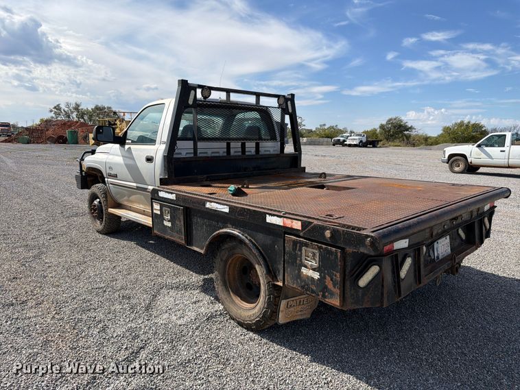 image for item EW7584 2002 Dodge Ram 3500 flatbed truck
