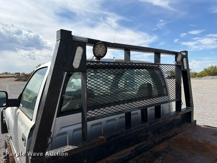 image for item EW7584 2002 Dodge Ram 3500 flatbed truck