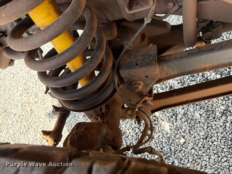 image for item EW7584 2002 Dodge Ram 3500 flatbed truck