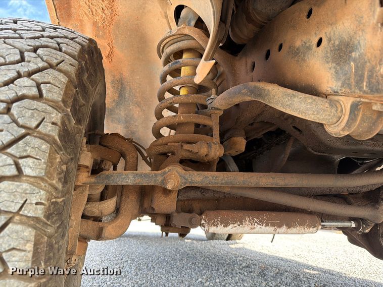 image for item EW7584 2002 Dodge Ram 3500 flatbed truck