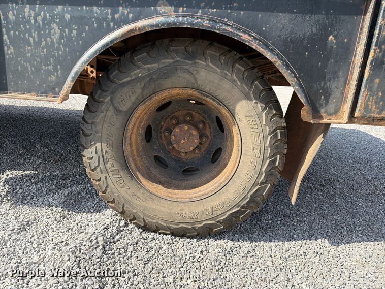 image for item EW7584 2002 Dodge Ram 3500 flatbed truck