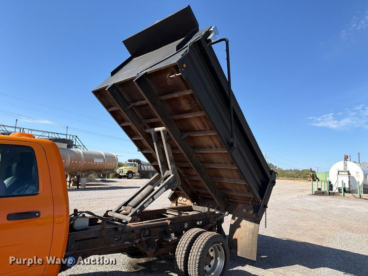 image for item EW7585 2014 RAM 5500 dump truck