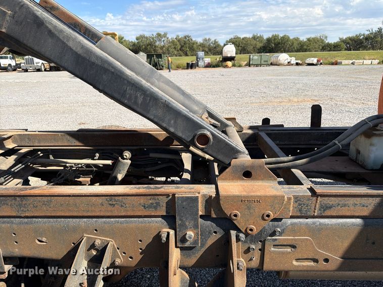 image for item EW7585 2014 RAM 5500 dump truck