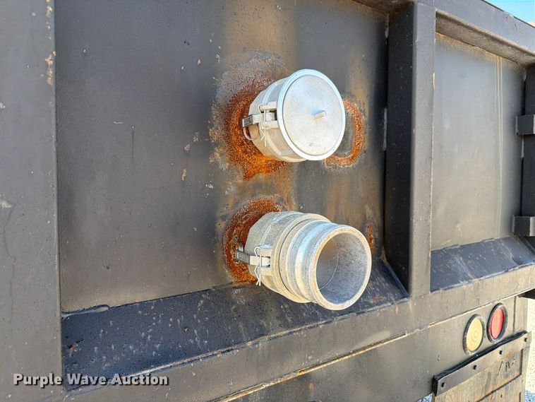 image for item EW7585 2014 RAM 5500 dump truck