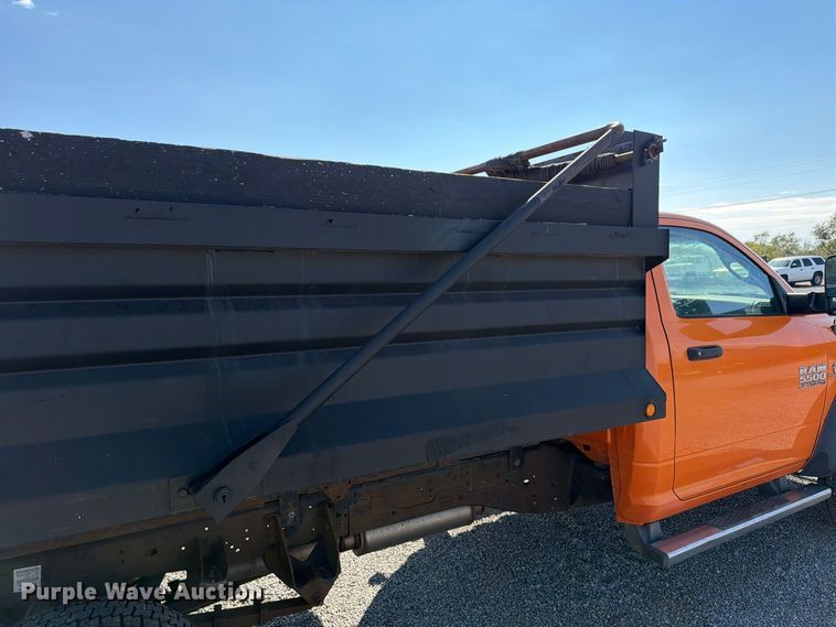 image for item EW7585 2014 RAM 5500 dump truck