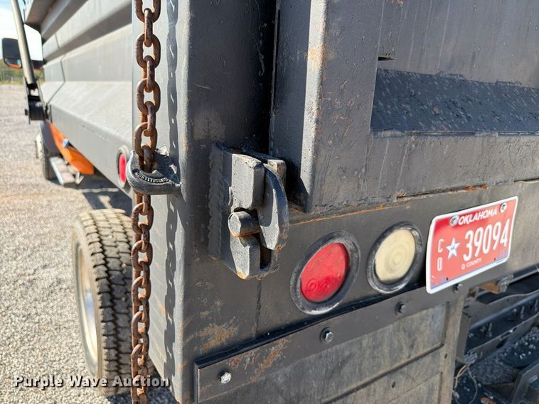 image for item EW7585 2014 RAM 5500 dump truck