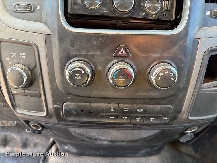image for item EW7585 2014 RAM 5500 dump truck