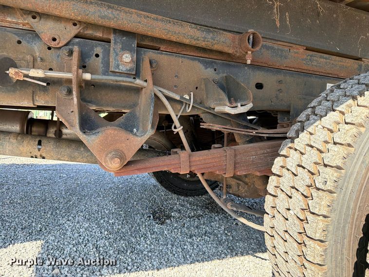 image for item EW7585 2014 RAM 5500 dump truck