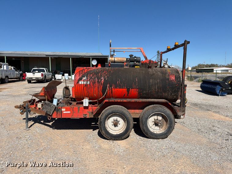 image for item EW7587 2008 Duraco 125DJT pothole patcher
