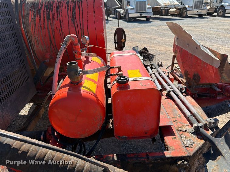 image for item EW7587 2008 Duraco 125DJT pothole patcher
