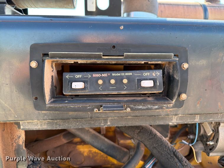 image for item EW7587 2008 Duraco 125DJT pothole patcher